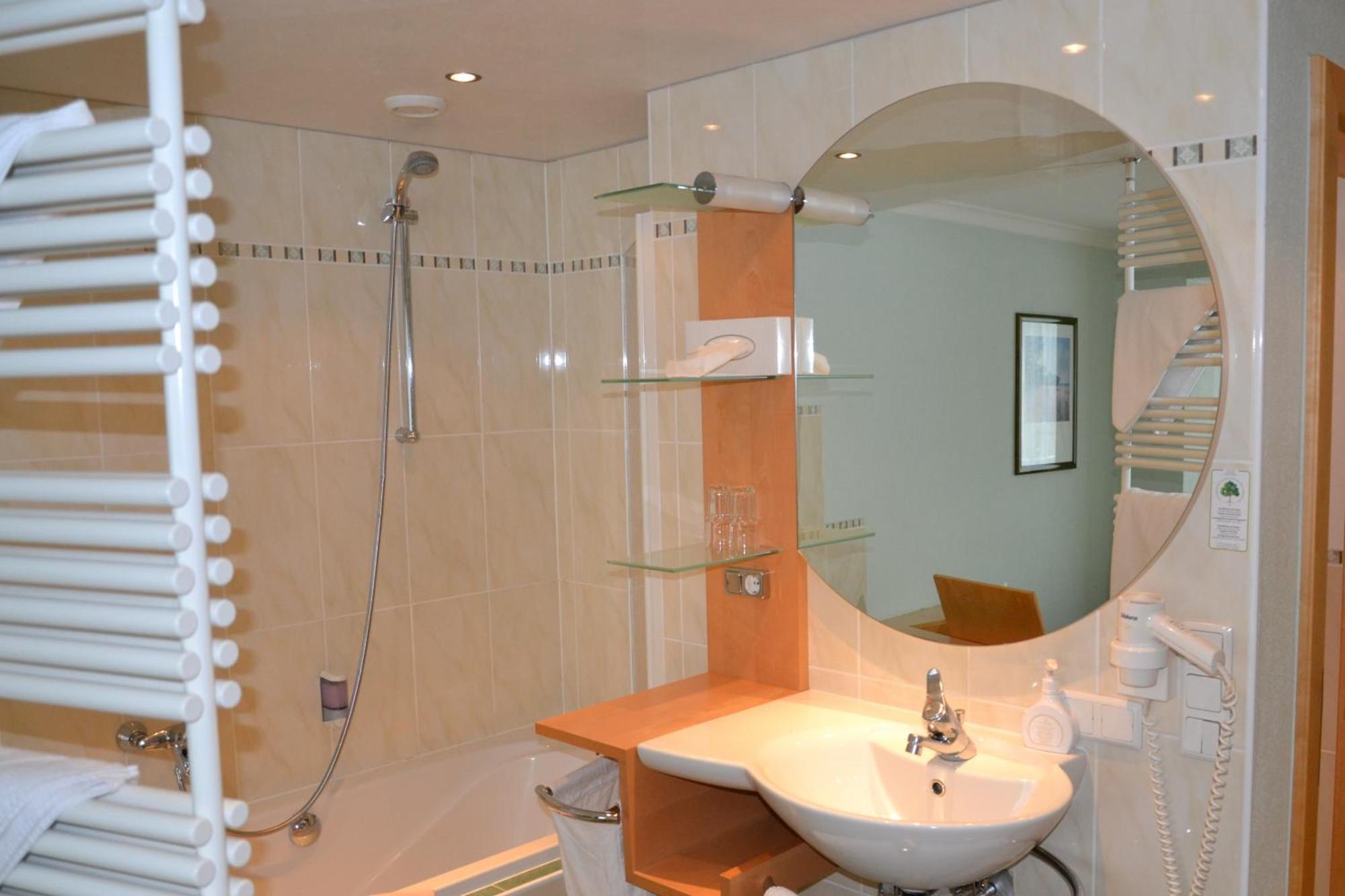 Hotel Alpina Nature-Wellness Wenns Dış mekan fotoğraf